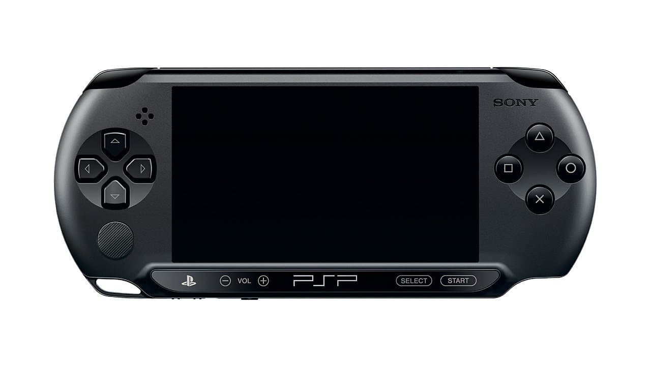 PSP Konsole E1004 schwarz product image